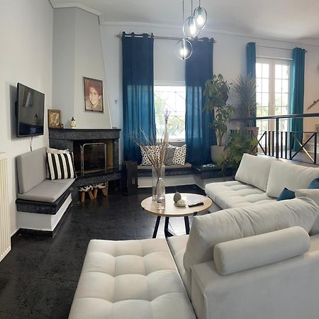 Θησέως Georgias.private paradise Lechaio Esterno foto