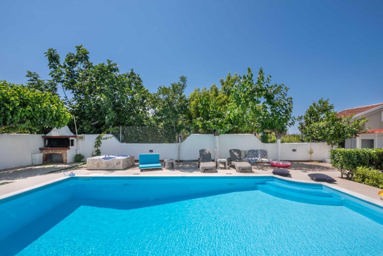 Θησέως Georgias.private paradise Lechaio Esterno foto