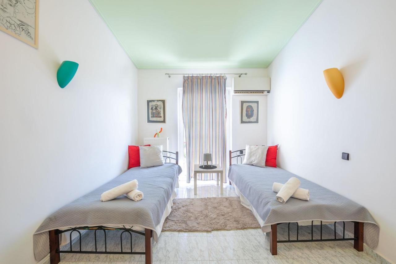 Θησέως Georgias.private paradise Lechaio Esterno foto